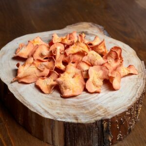 Овощные морковные чипсы